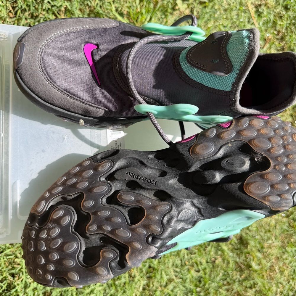 Nike Pink and Purple Youth Sneaker Inner Lining